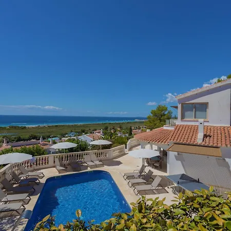 Maitreya By Interhome