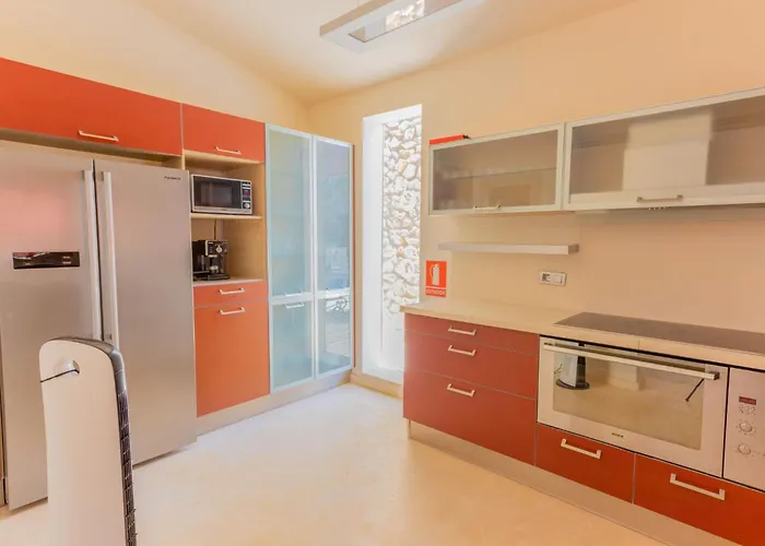 Maitreya By Interhome Son Bou