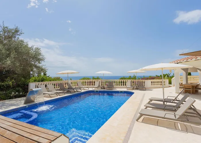 Maitreya By Interhome