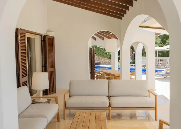 Maitreya By Interhome Villa